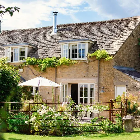 Apple Store Cottage Charlbury Exterior photo