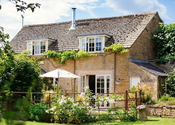 Apple Store Cottage